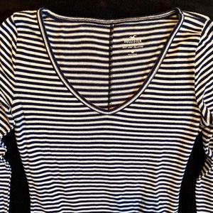 Navy Blue Stripe Duo Henley BP/Holister WOTs